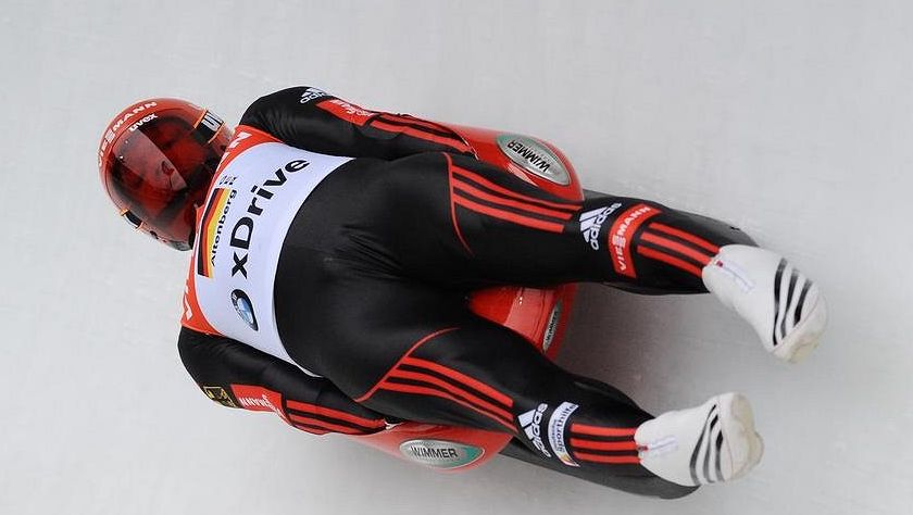 Zpackaná přestavba za více než 30 milionů eur. Představte si, kdyby nás pustili z chlapského startu, zhrozil se šampion